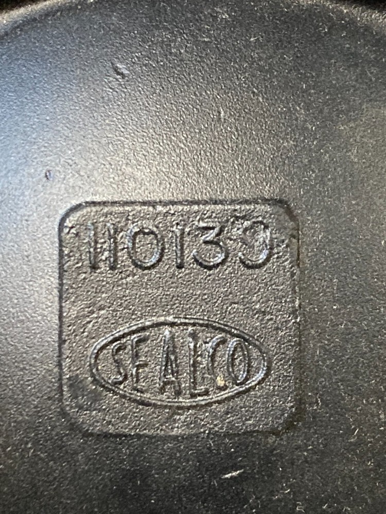 Bendix brake relay valve 110139x