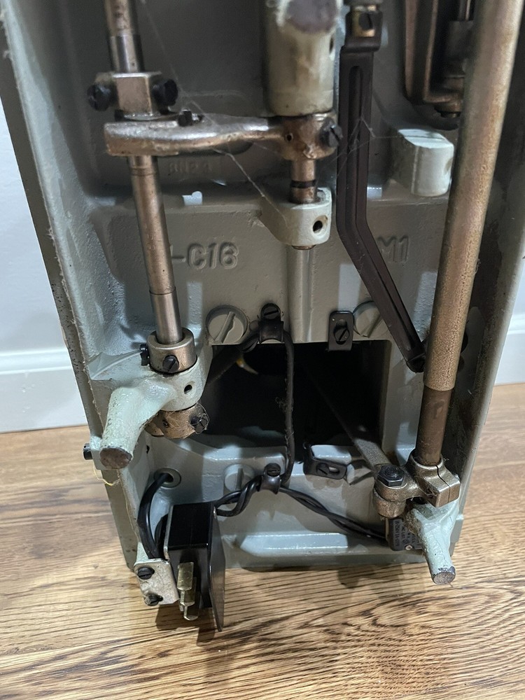 Vintage Sears Kenmore Sewing Machine Model 2142 *Untested/No power cord*