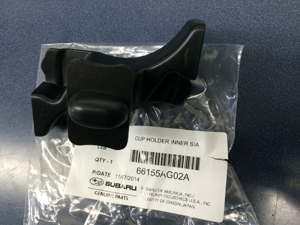 Genuine Subaru CENTER CONSOLE FRONT Inner CUP HOLDER  LEGACY & OUTBACK 2005-2009