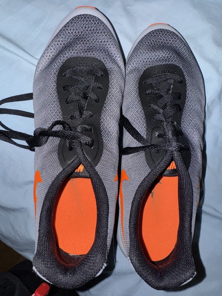 Nike 7y Sneakers