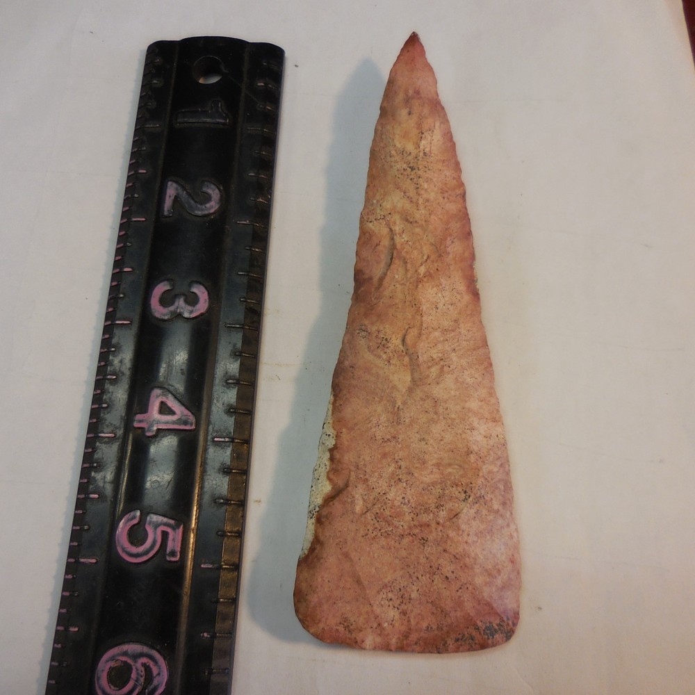 KNIFE BLADE---CLASSIC FORM AND FLAKING