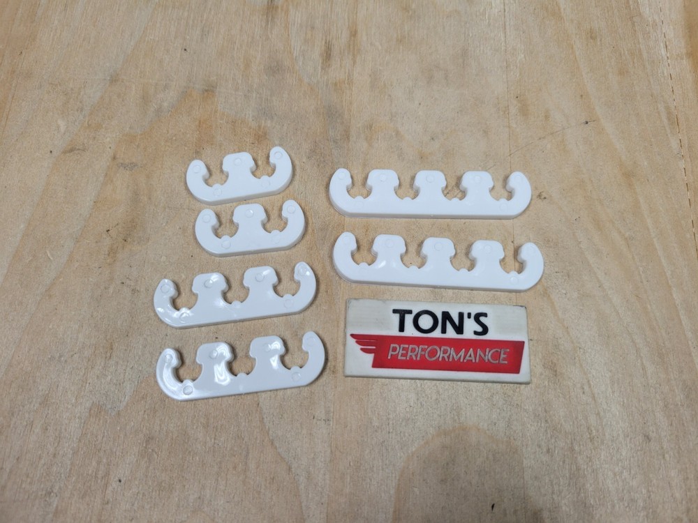 Ton's Universal Clip-On Wire Separators for 7-8mm Ignition Cable White