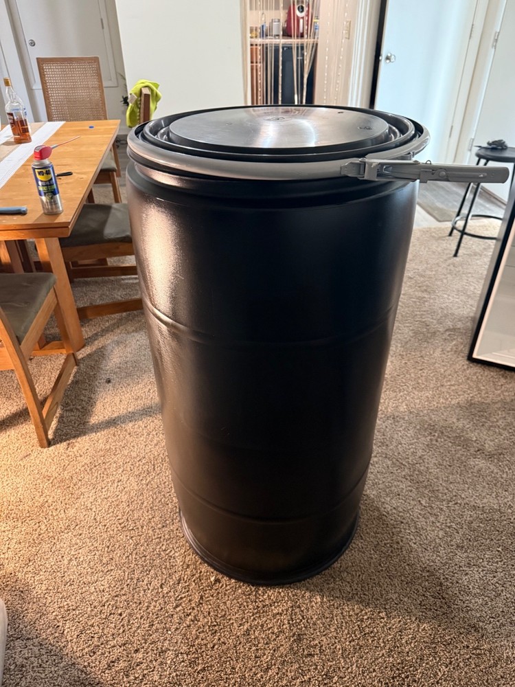 55 gallons drum container