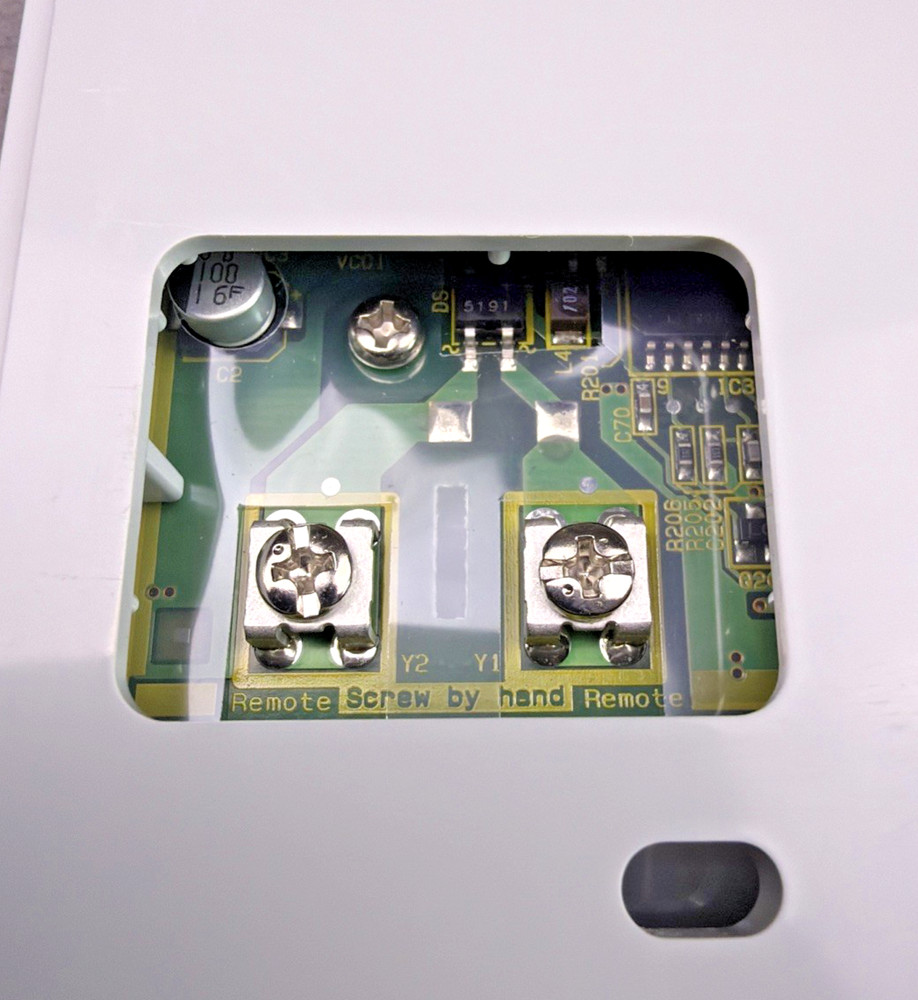 Takagi TM-RE42 Temperature Remote Controller 9008172005 Open Box