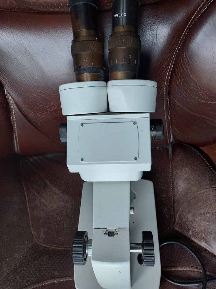 WF10X microscope 967268 used in great shape working tested