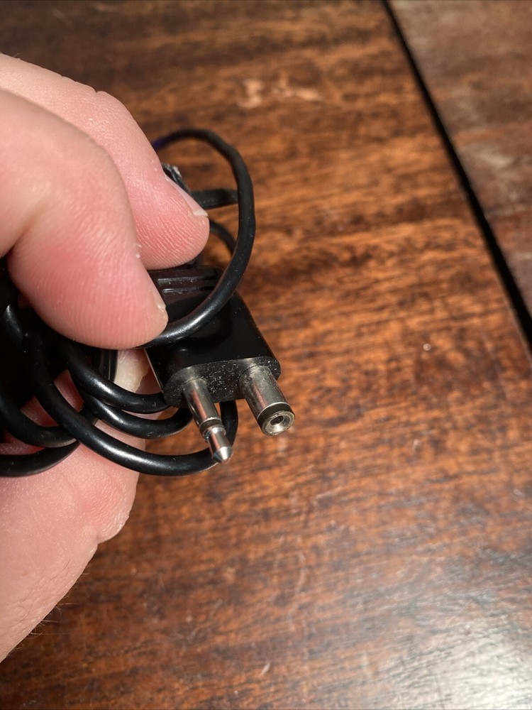 Vintage Small Portable MICROPHONE Unbranded, Untested