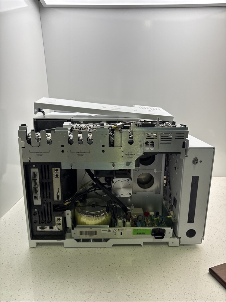 Agilent 7890B Gas Chromatography System