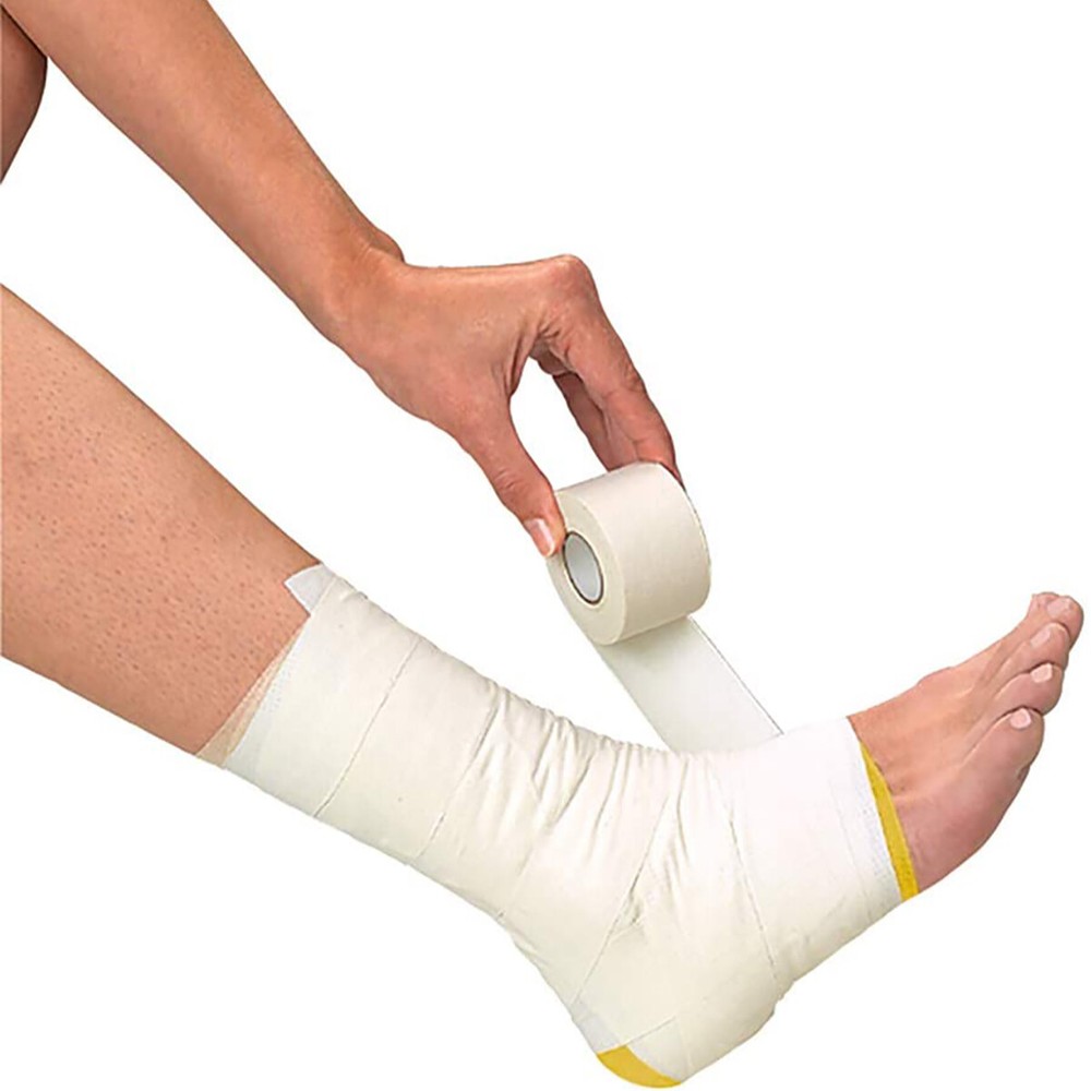 Mueller All-Purpose Athletic Taping Kit