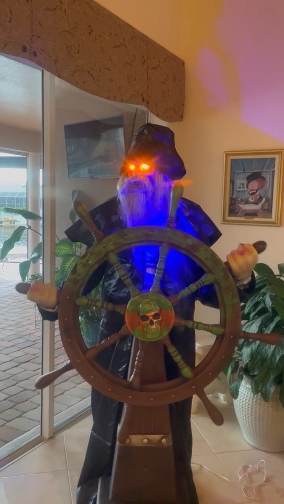 Haunted Harbor Indoor Halloween Ghost Captain. Manual And Auto Trigger