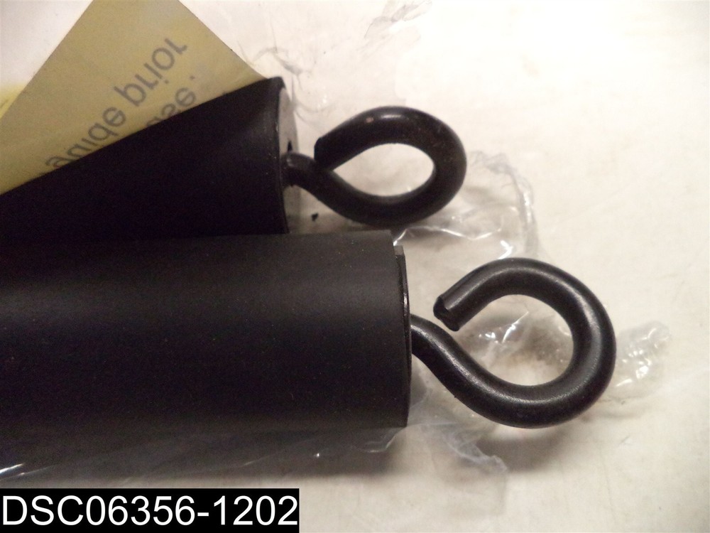 2 Piece: 68137640 Bench Bar