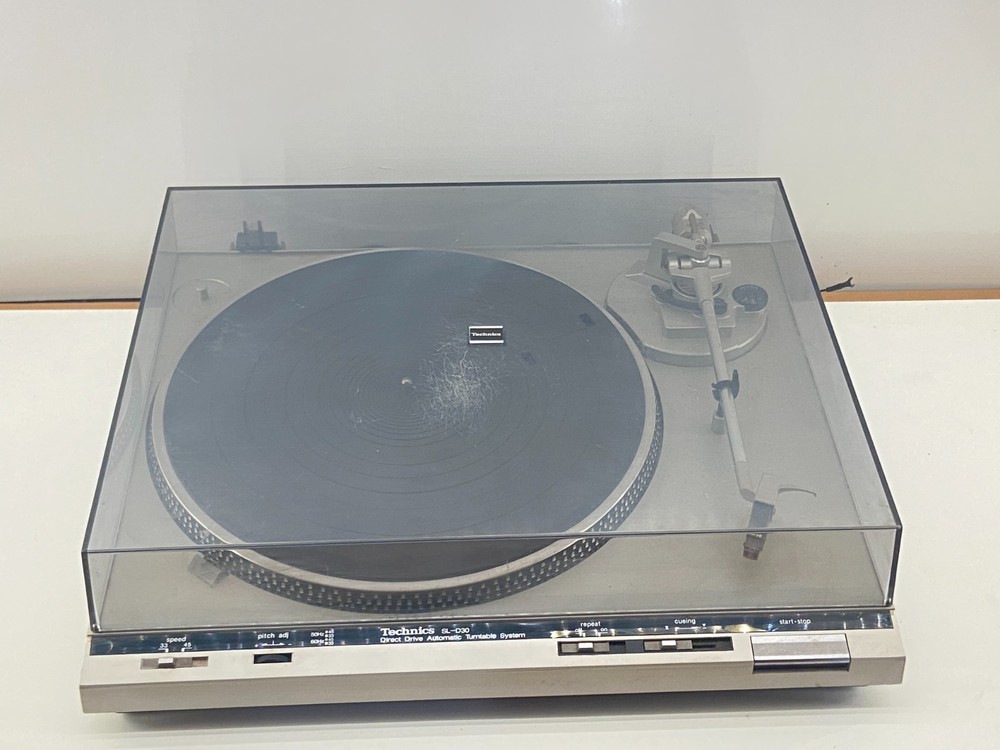 ✨ Technics SL-D30 Direct Drive Automatic Turntable ~ Tested & Working