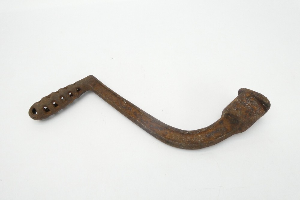 Antique Old 96R Crank Handle Triangular Fitting Machine Part Cast Iron