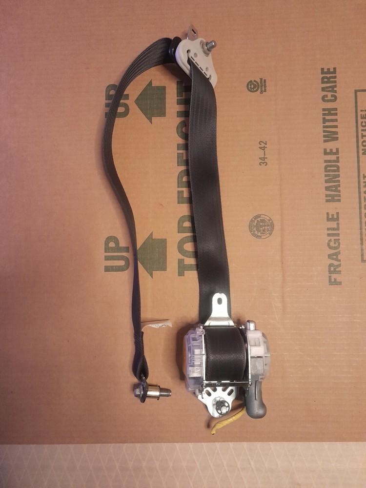 2009 - 2013 Subaru Forester Front Left Driver Seat belt Retractor OEM