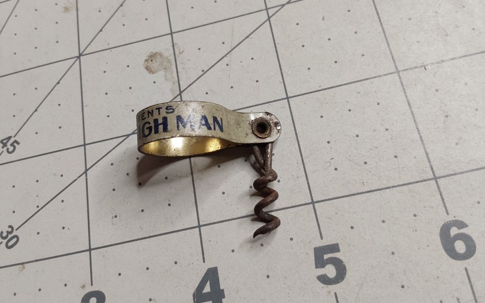 THE RAWLEIGH MAN FINGER PULL CORKSCREW FOLDING