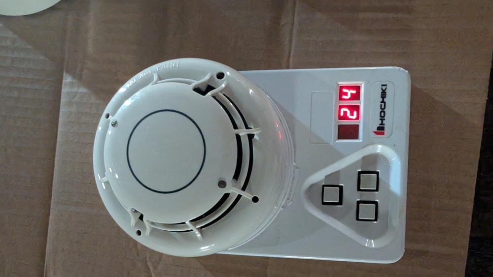 Used Excellent Working Condition SD505-HEAT Detector with Base.