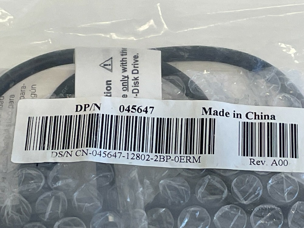 ZZ6: DELL Latitude Laptop External Floppy Disk Drive Cable Parallel 045647