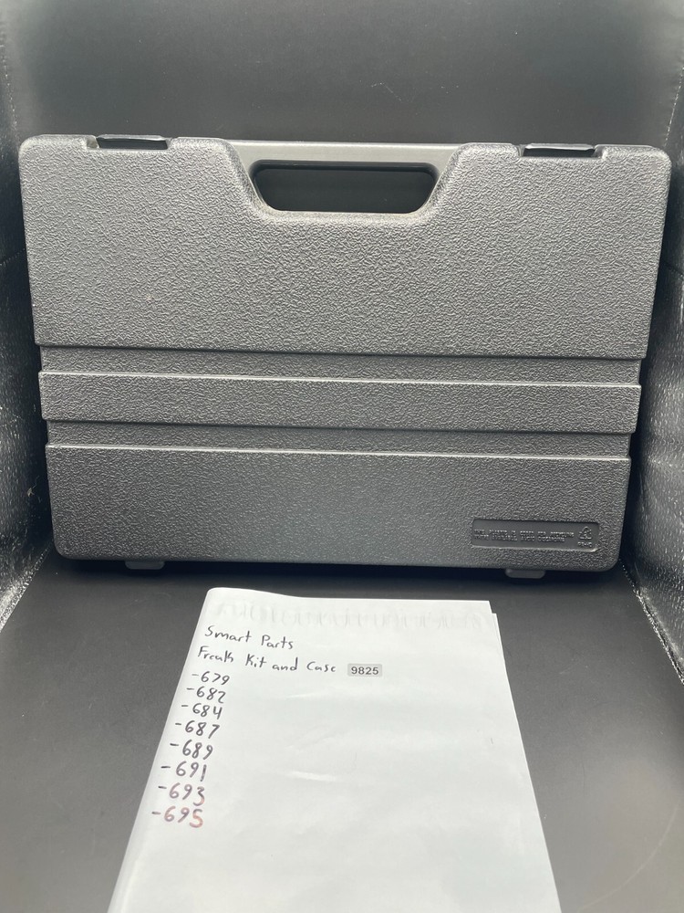 Smart Parts Freak Kit and Case