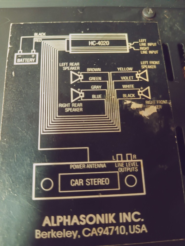 Alphasonic hc-4020 4-channel old school amplifier. Hardwire. Extra harness. FREE