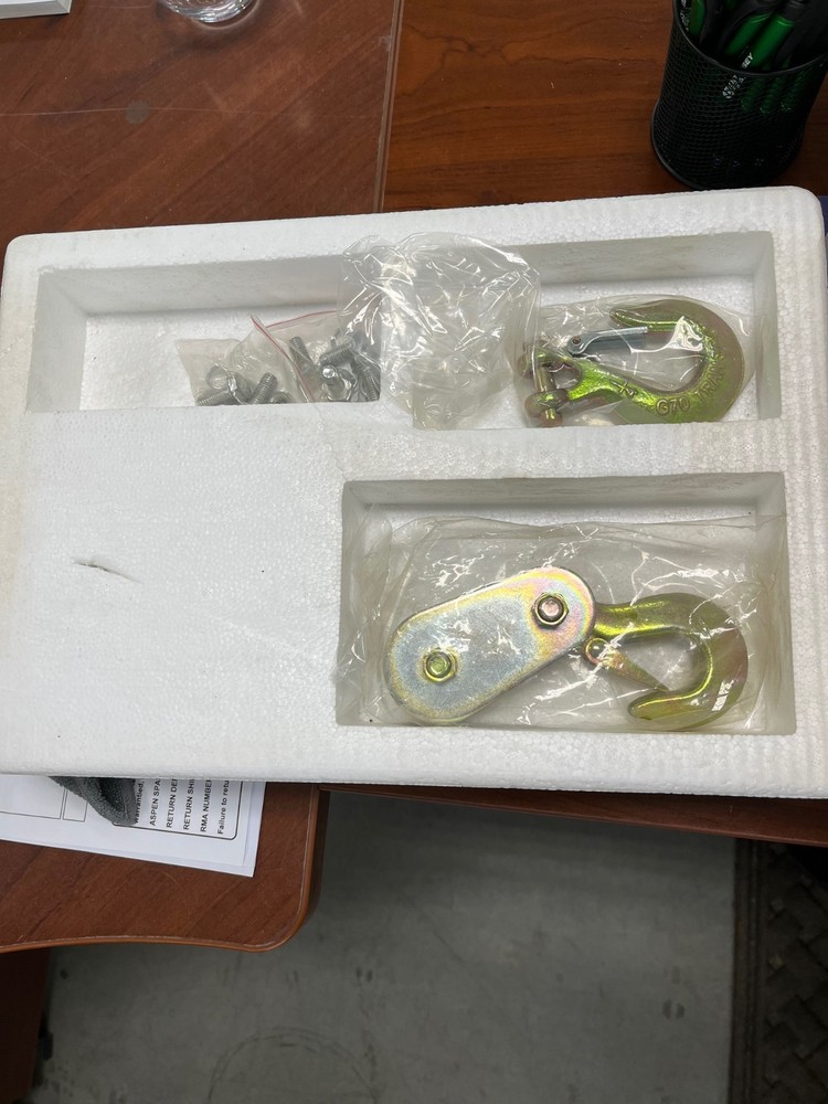 EAGLE WINCH 3500LB WINCH