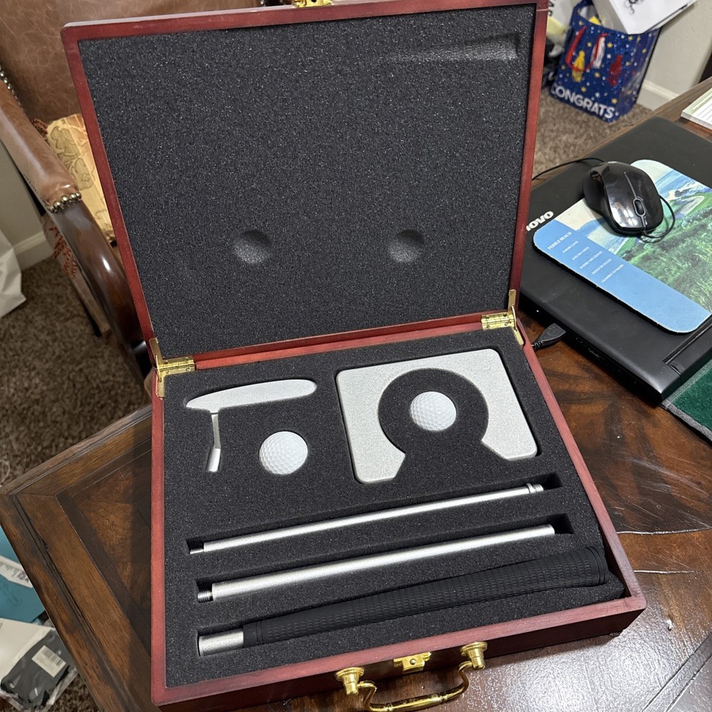Tachi palace Golf Putting Kit