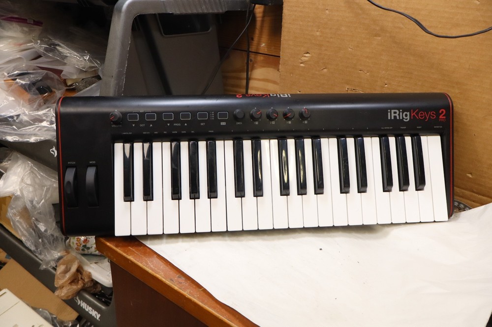 IK Multimedia iRig Keys 2 Pro USB/MIDI Keyboard Controller