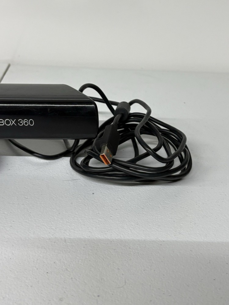 Microsoft Xbox 360 Kinect Sensor Motion Camera Black USB Wired for Console