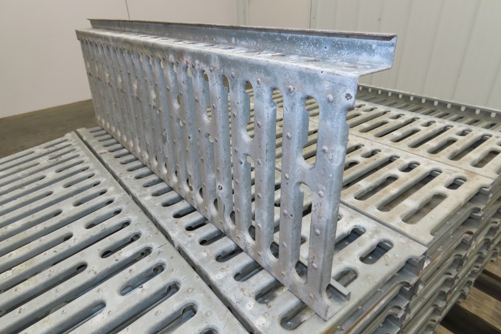Interlake 9"x 30" Galvanized Steel Slotted Pallet Racking Deck 34"D Rack 100pcs