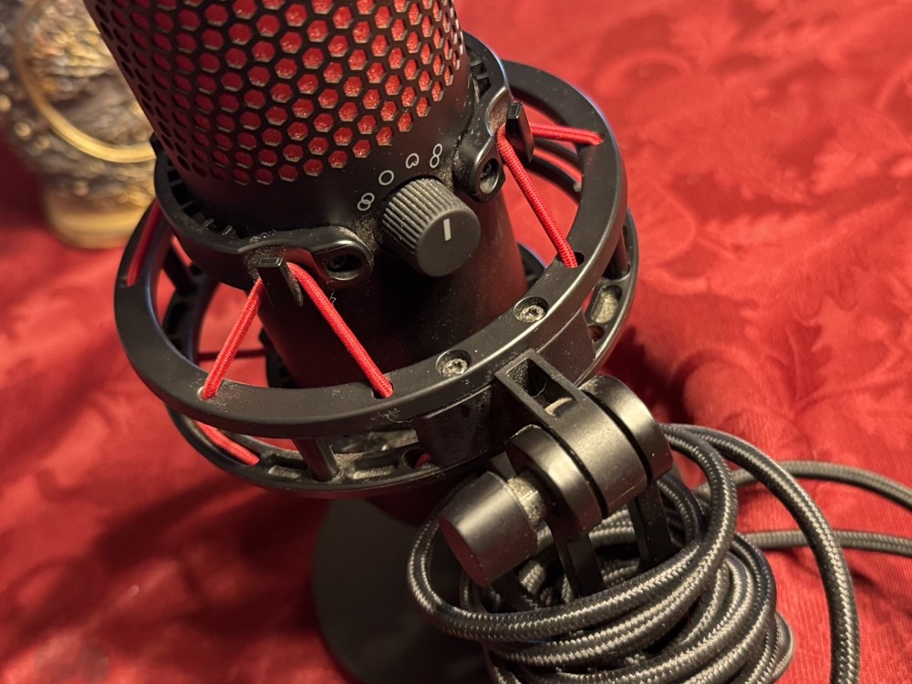 HYPERX QUAD CAST USB MICROPHONE TESTED WORKING GREAT VALUE FAST SHIPPING USED