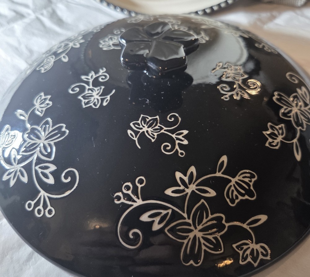 Temp-tation floral lace