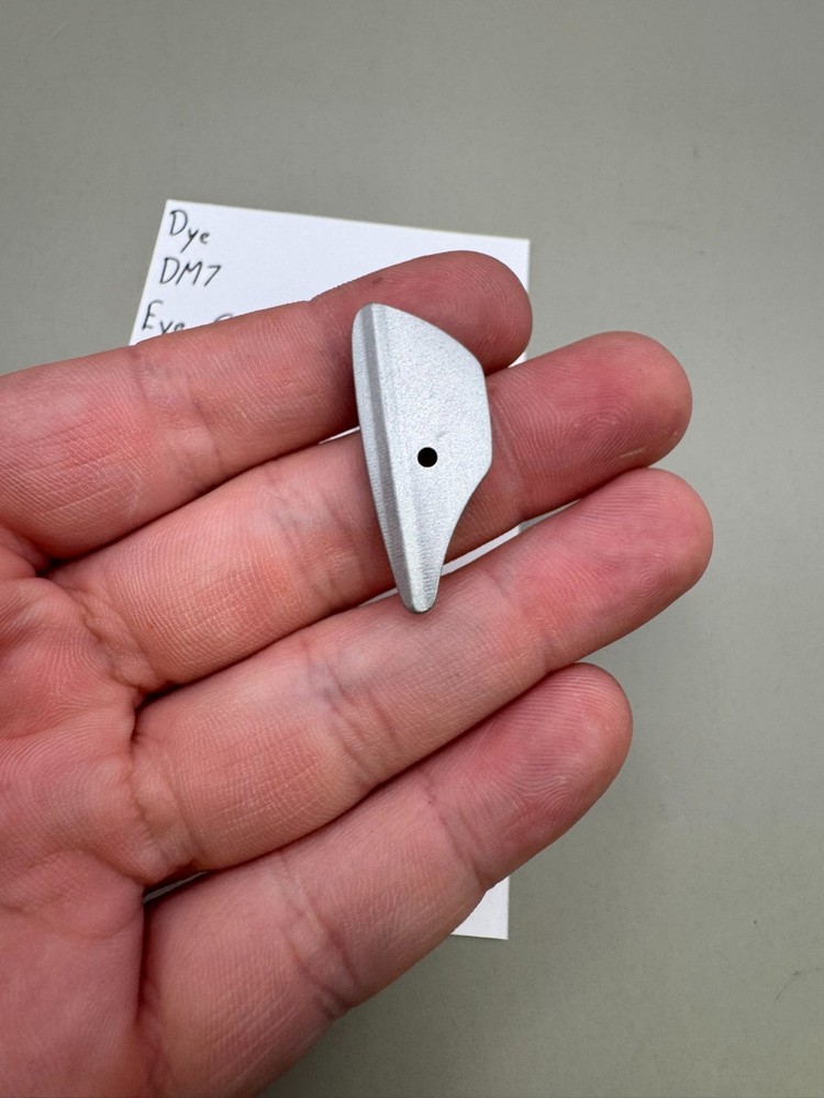 Dye DM7 Eye Covers-Satin Silver