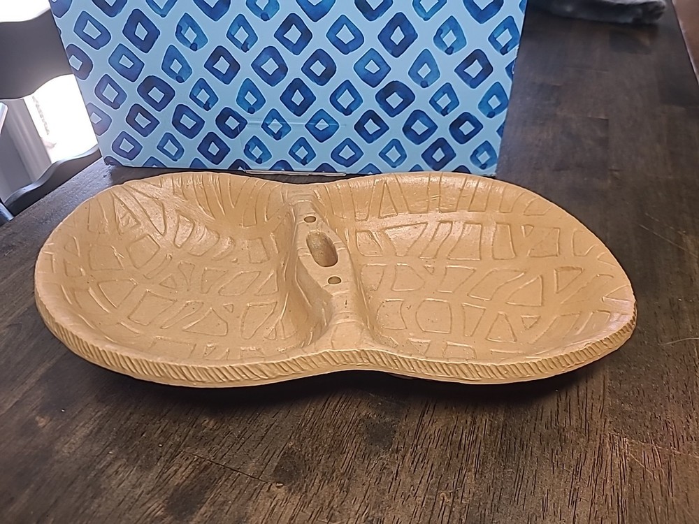 Vintage Peanut Shaped Nut Dish Nutcracker Holder Plastic Or Composite