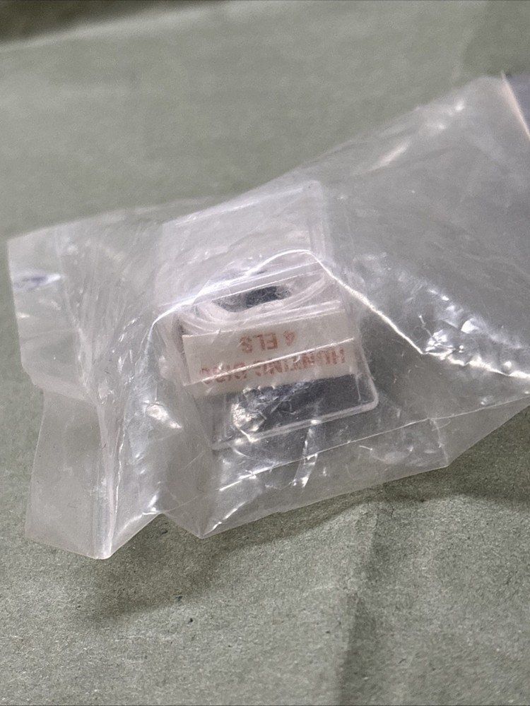 NEW Rare White Quick Peep Sight WHITE MUZZLELOADER Hard to find