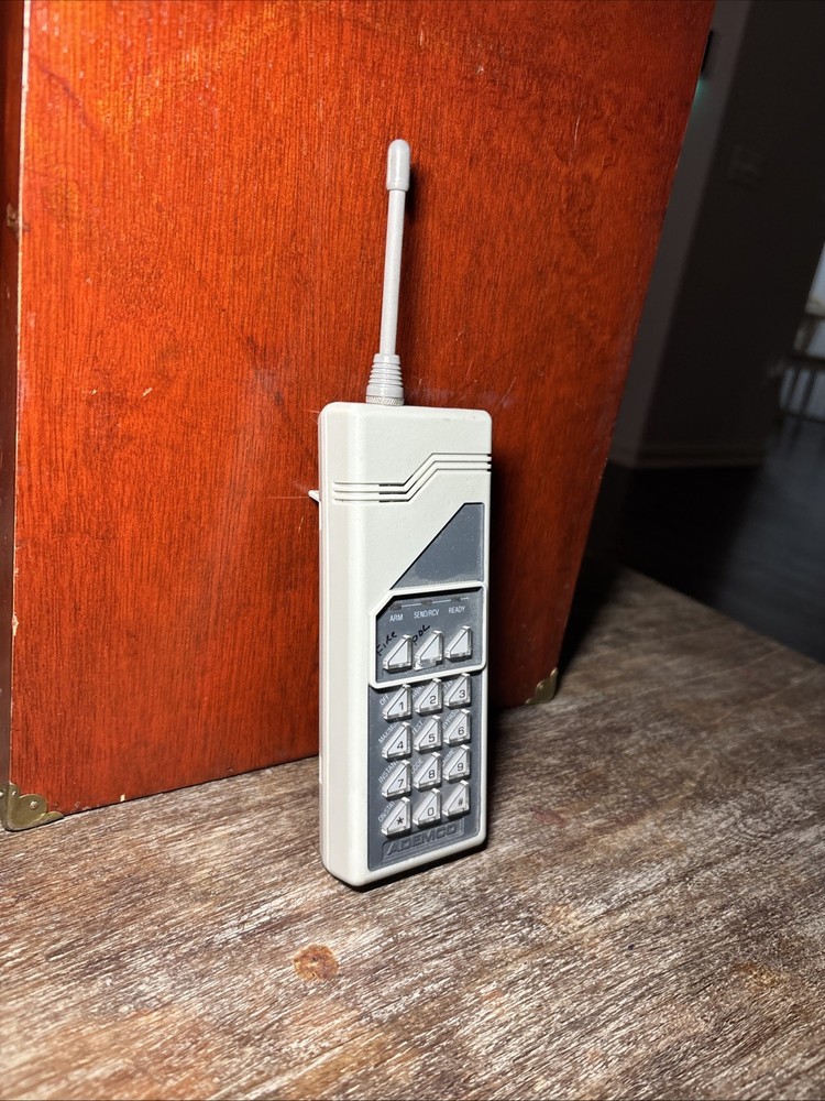 Vintage ADEMCO Wireless Alarm Keypad Handheld Transmitter Home Security