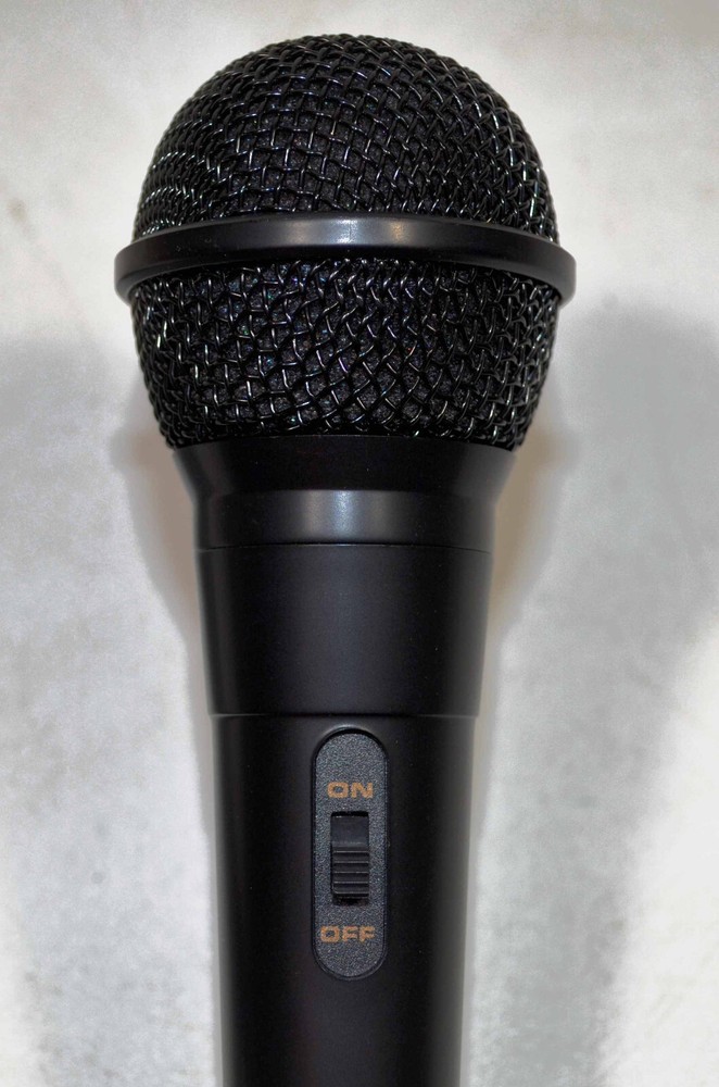 Shinco Karaoke Microphone with 13' Cable
