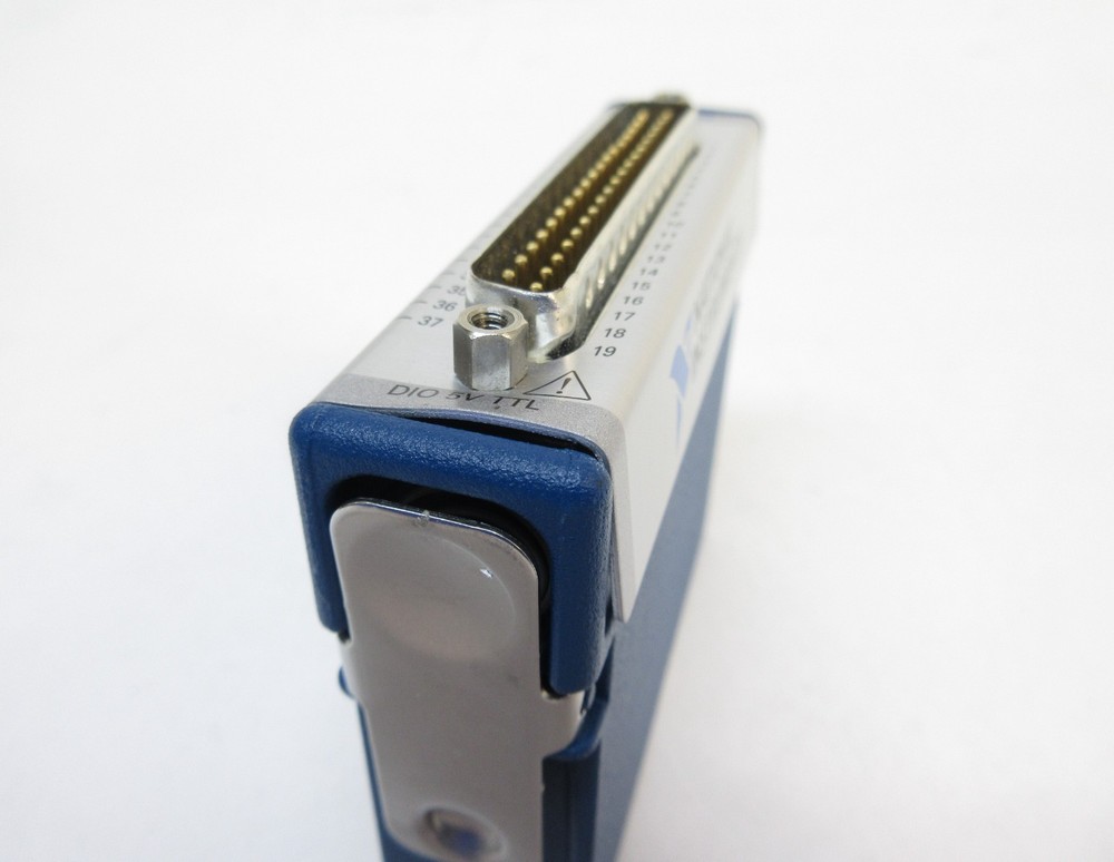 National Instruments NI 9403 with DSUB Digital Input/Output Module