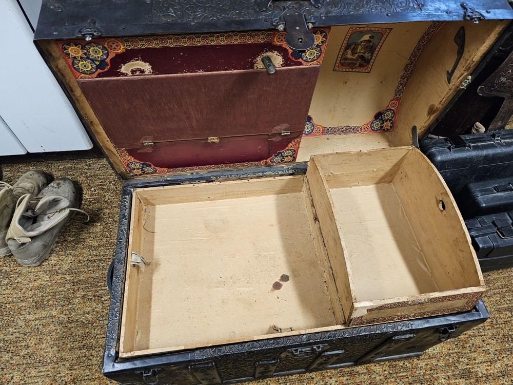 antique steamer trunk
