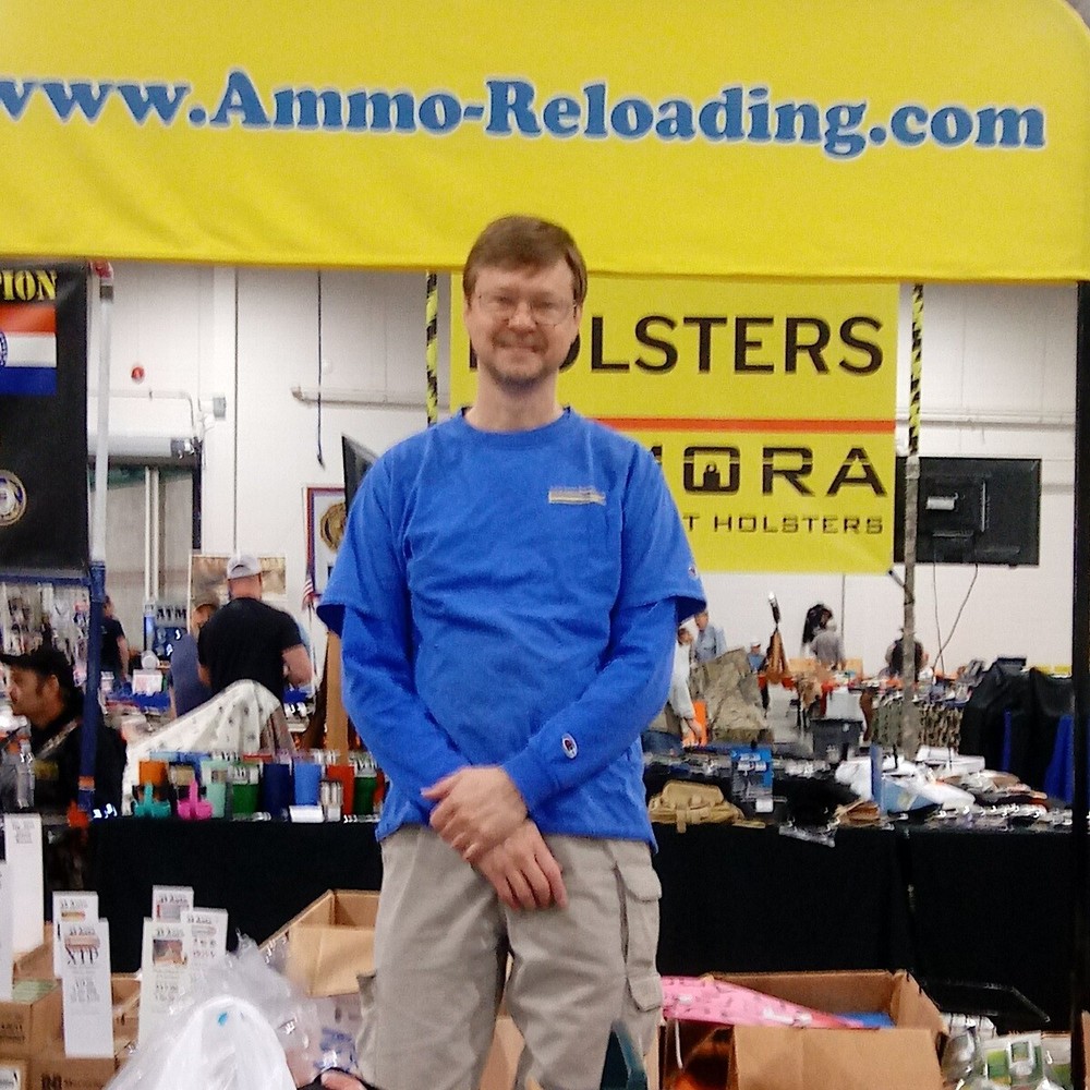 www.Ammo-Reloading.com & www.AmmoReloading.com Domain Names