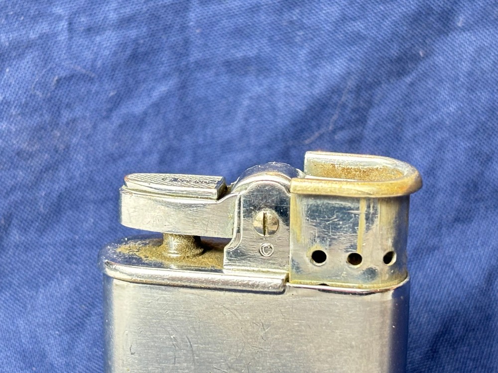 Vtg Ronson Whirlwind Lighter With Blank Initial Plate & Windguard