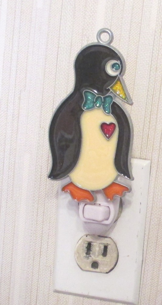 PENGUIN NIGHTLIGHT (SUNCATCHER NIGHTLIGHT)