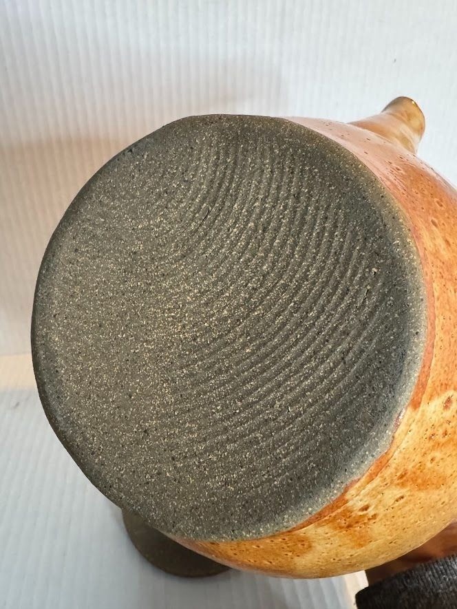 Stoneware Teapot with Bamboo Handle