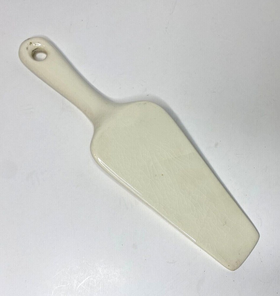 Harker Needlepoint Pottery Pie Cake Server Rare piece