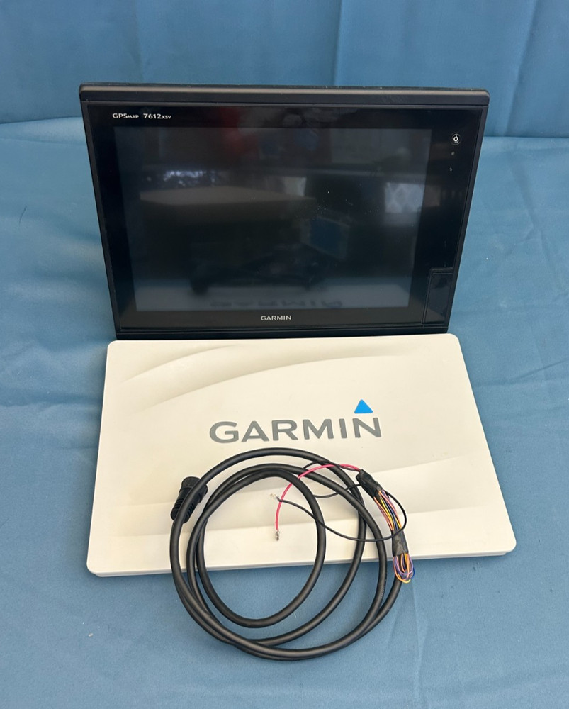 Garmin GPSMAP 7612XSV 12" plotter