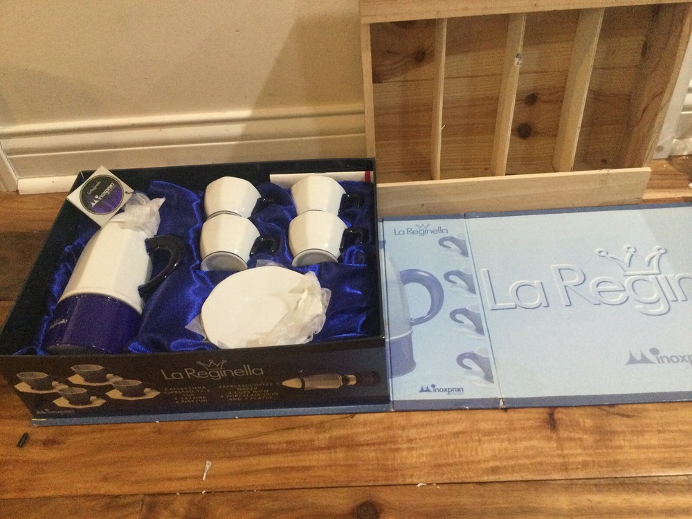 White Blue ItalY La Reginella Stovetop Espresso Coffee Inoxpran tz4 +cup +sauce