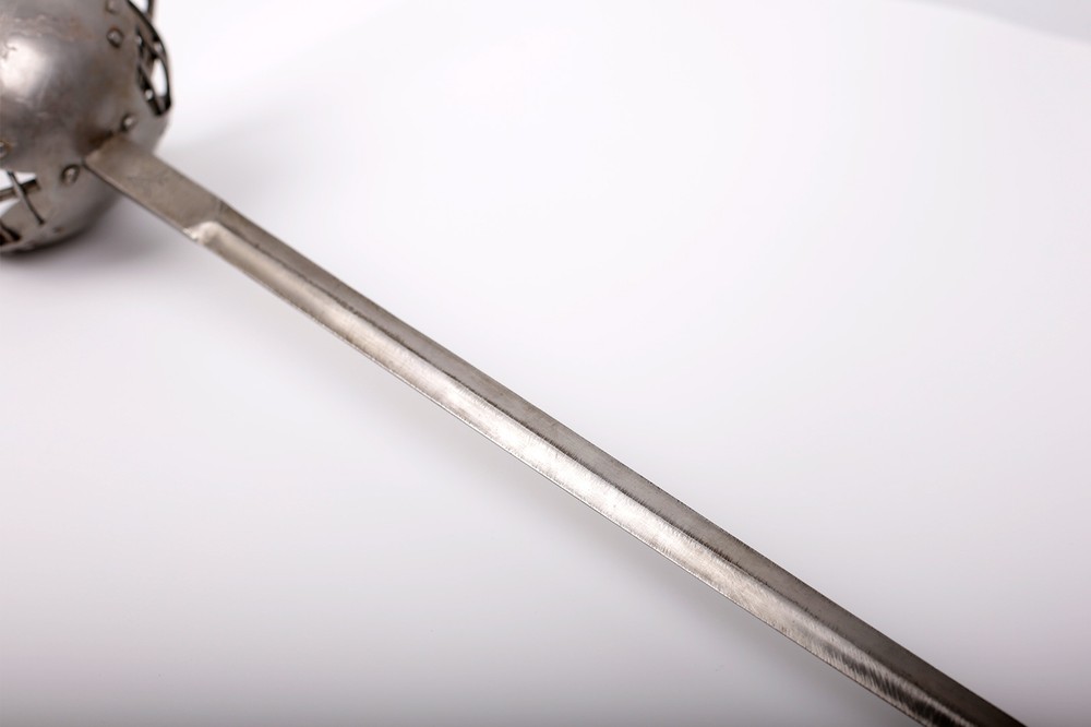 Spanish ropera - Made by a master craftsman