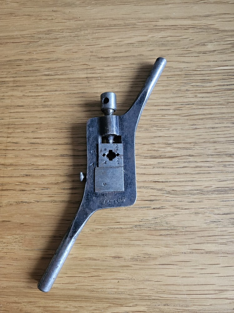 Vintage Screw Threading Plate