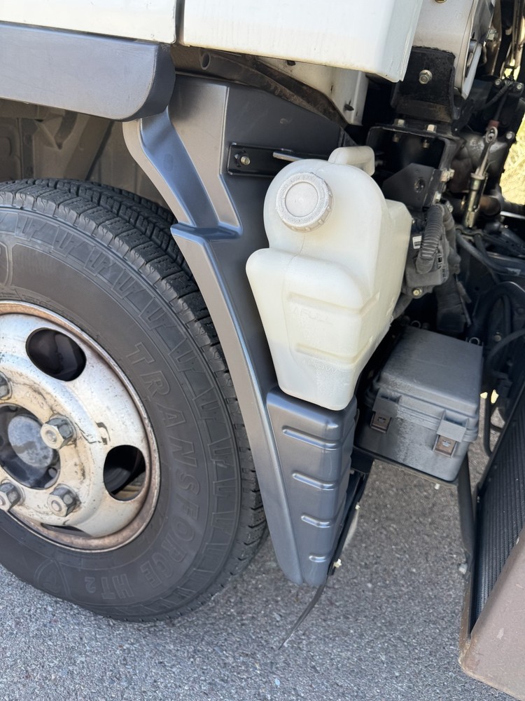 Tire and Vinyl Shine, 1 quart, ready tu use