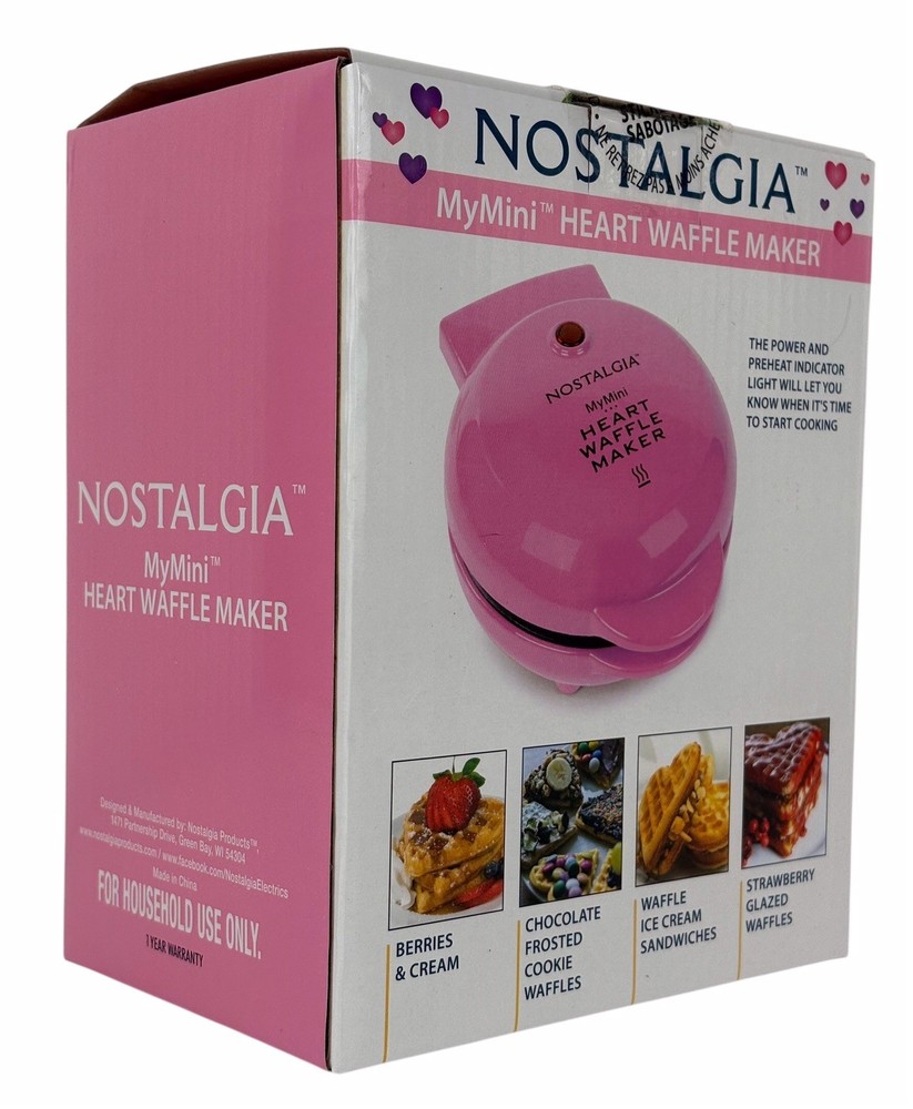 Nostalgia Pink My Mini Heart Waffle Maker