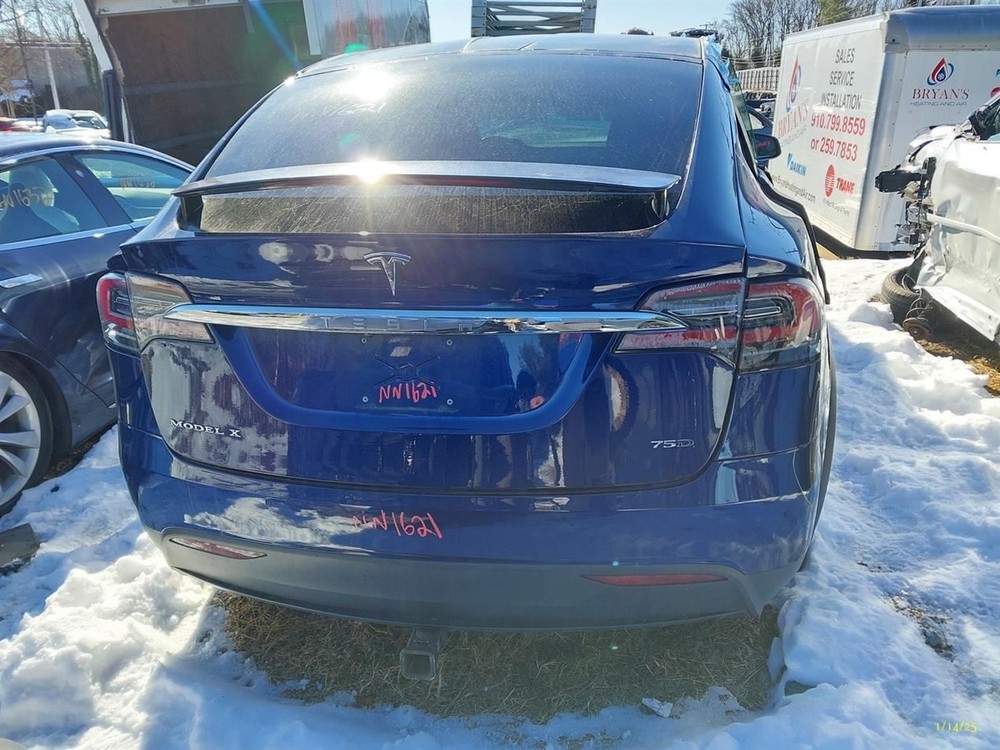 TESLA X 2017 Camera/Projector 3412805