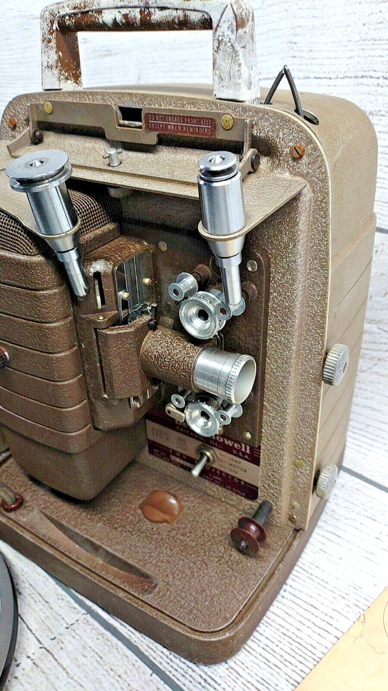 Vintage Bell & Howell 8mm Projector Model # 253-A - UNTESTED