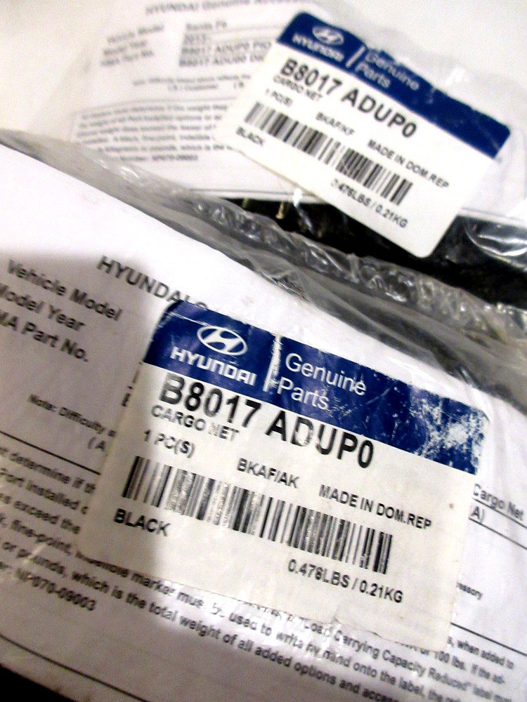 Hyundai First Aid Kit & 2-Cargo Nets